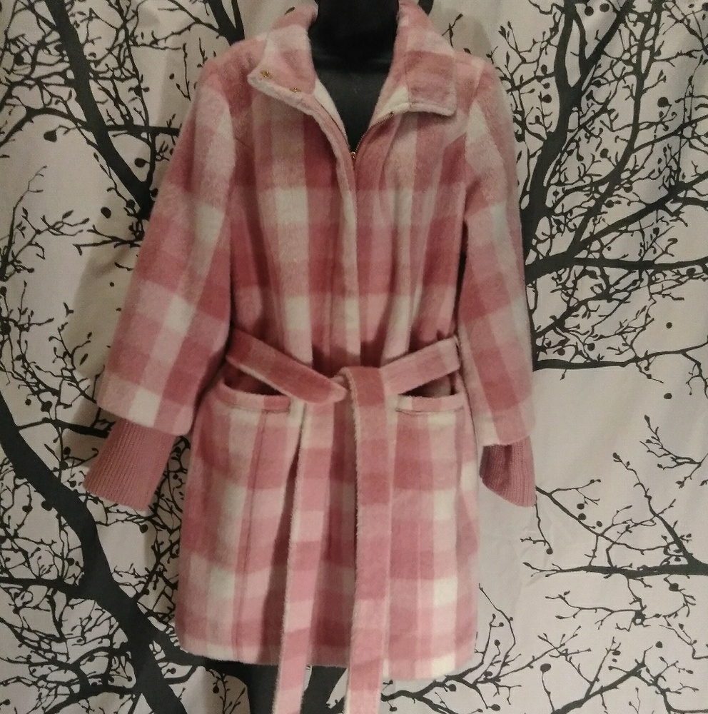 Cute and stylish long coat
